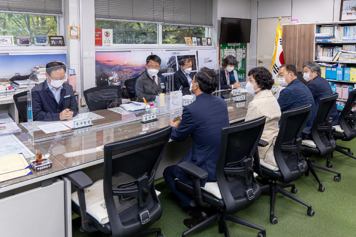 2020 몽골 바양주르흐구 청소차량 기증식